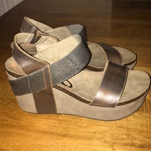 Women’s OTBT wedge